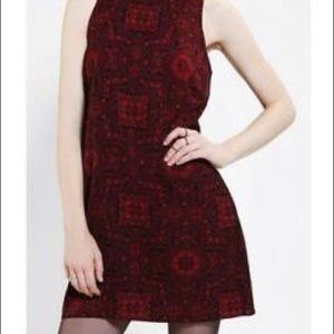 Maroon shift dress